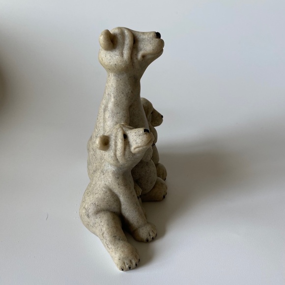 Vintage Quarry Critters Figurine: "Billy & Friends” Bear Family by Second Nature - Picture 7 of 8